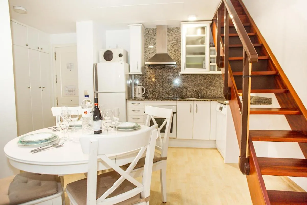 Al28 Duplex En La Playa, Fenals, Costa Brava Daire Lloret de Mar İspanya
